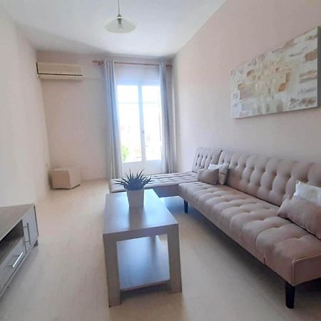 Tasias Apartments Ликсури Екстериор снимка