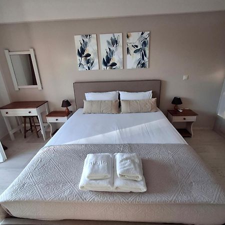 Tasias Apartments Ликсури Екстериор снимка