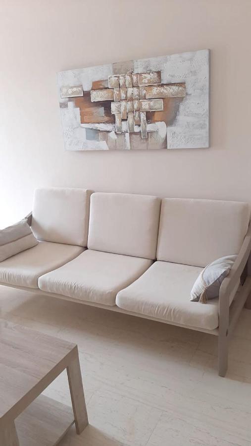 Tasias Apartments Ликсури Екстериор снимка