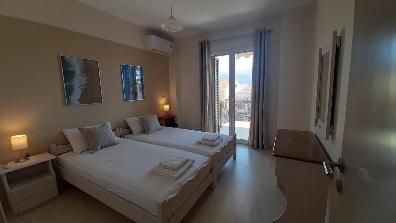 Tasias Apartments Ликсури Екстериор снимка