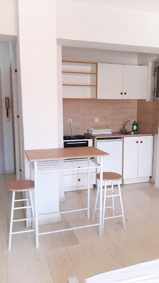 Tasias Apartments Ликсури Екстериор снимка